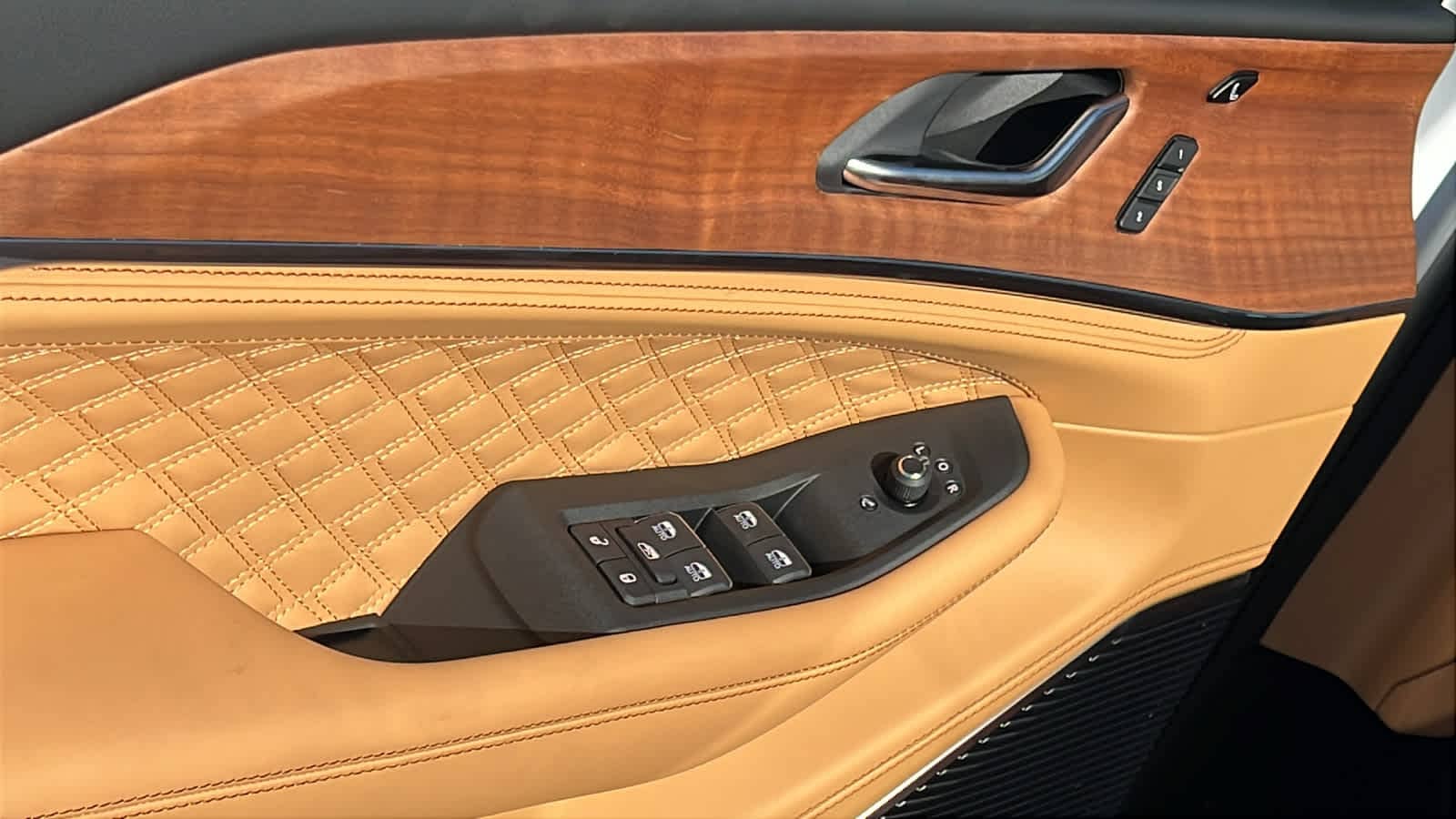 Thumbnail: 2025 Jeep Grand Cherokee - 22