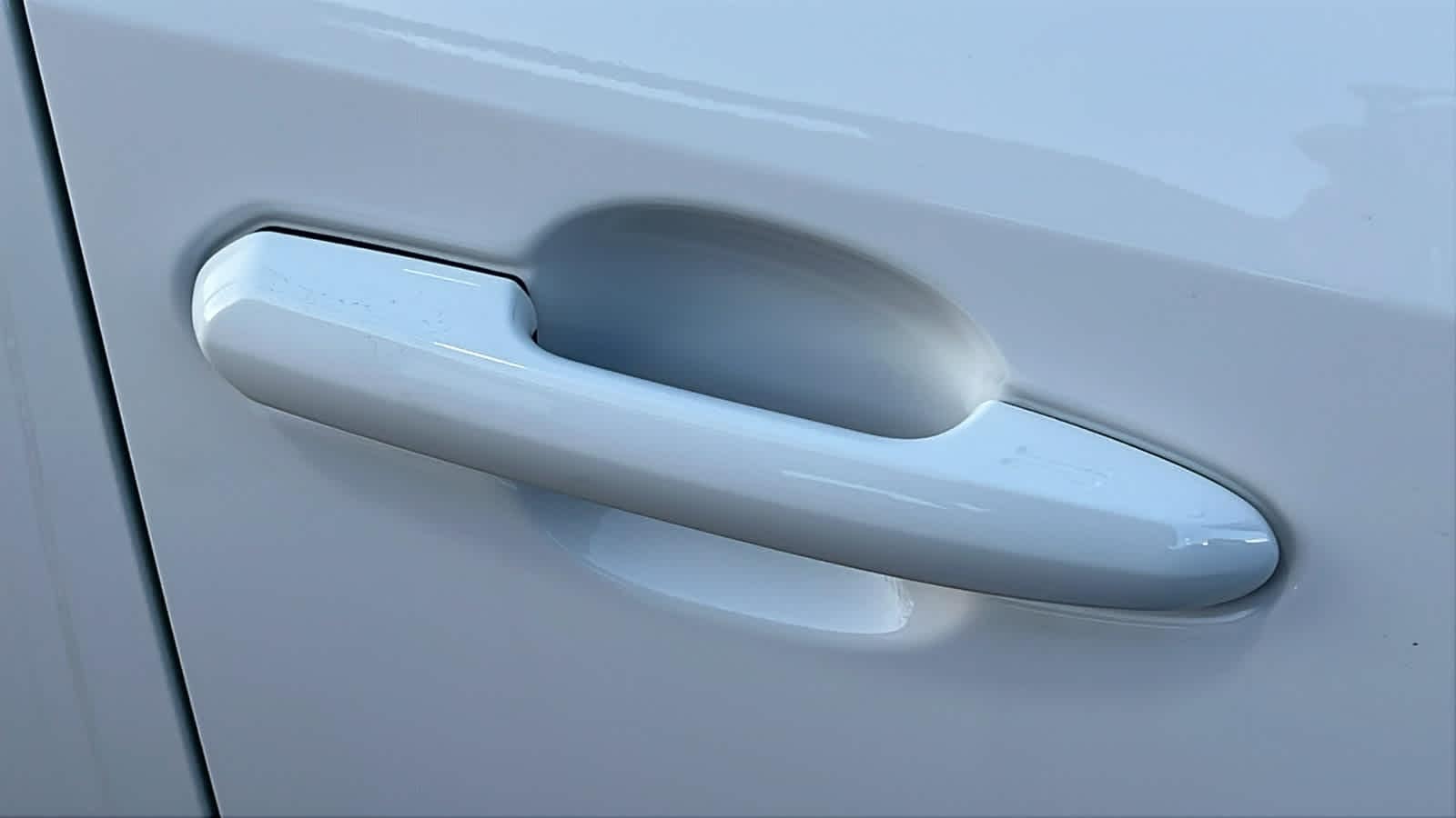 Thumbnail: 2024 Toyota RAV4 - 6