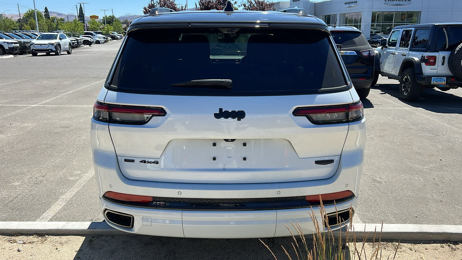 Thumbnail: 2023 Jeep Grand Cherokee - 7
