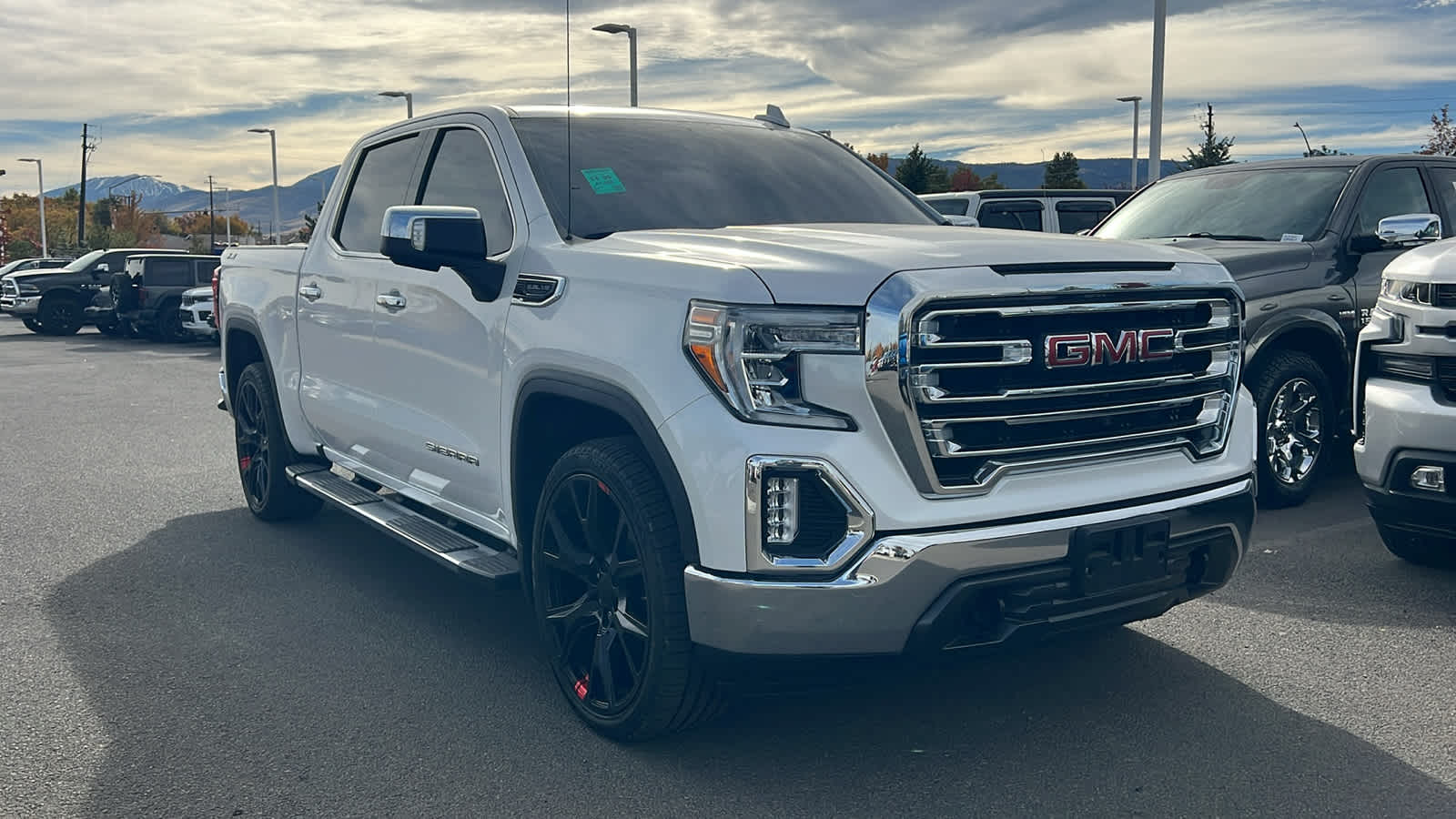Thumbnail: 2022 GMC Sierra 1500 - 3