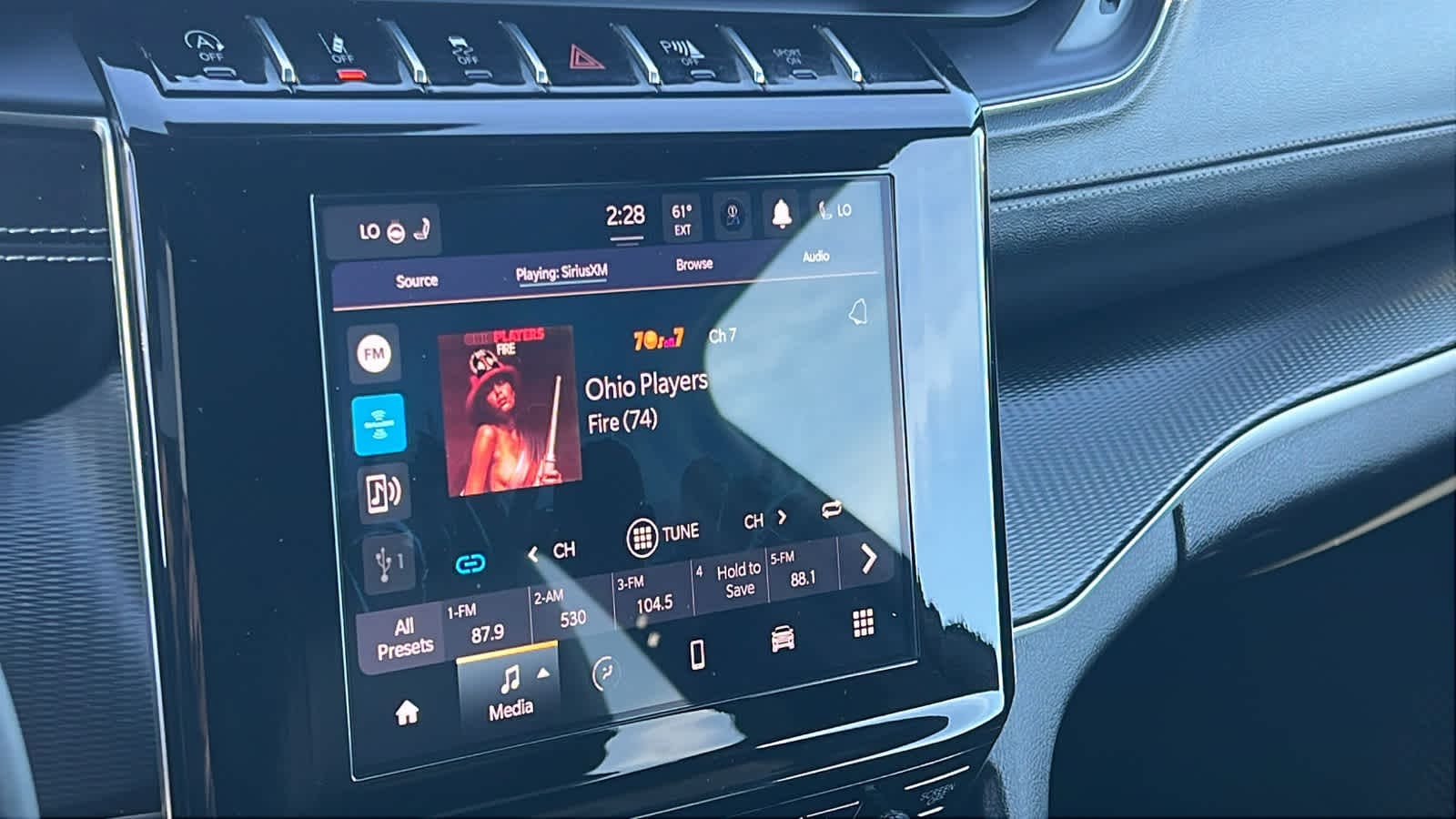 Thumbnail: 2023 Jeep Grand Cherokee - 15