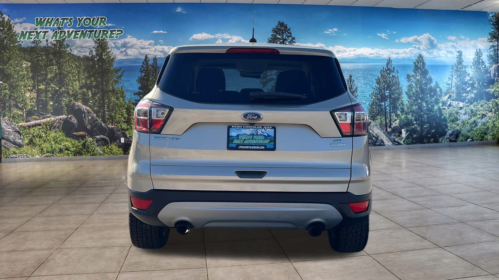 Thumbnail: 2017 Ford Escape - 6