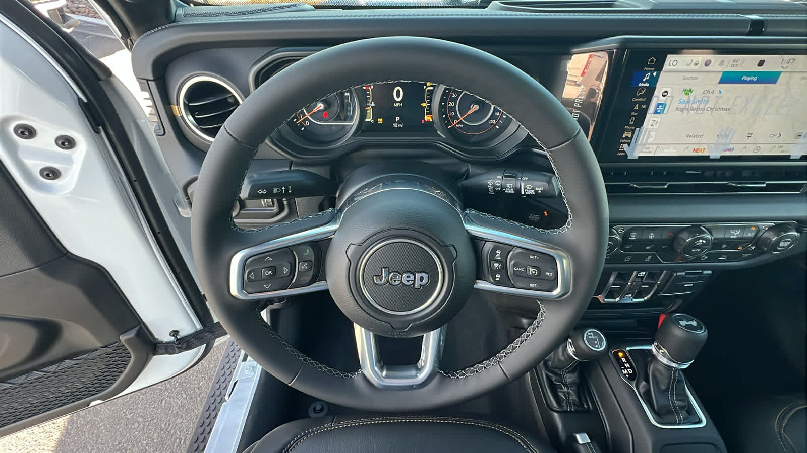 Thumbnail: 2026 Jeep Wrangler - 18