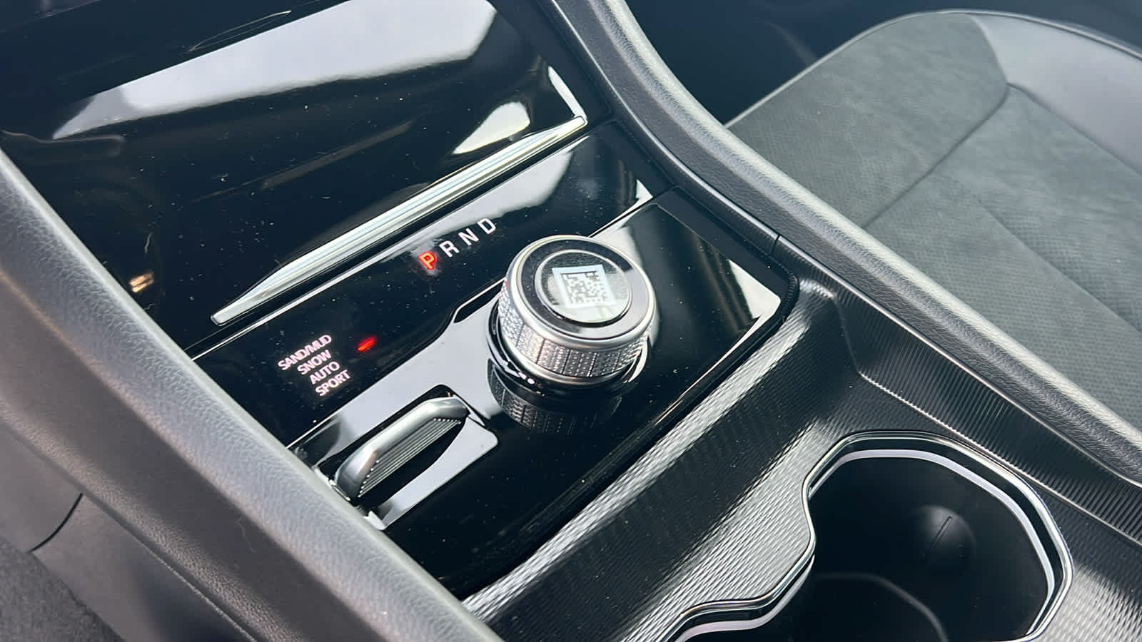 Thumbnail: 2026 Jeep Grand Cherokee - 13