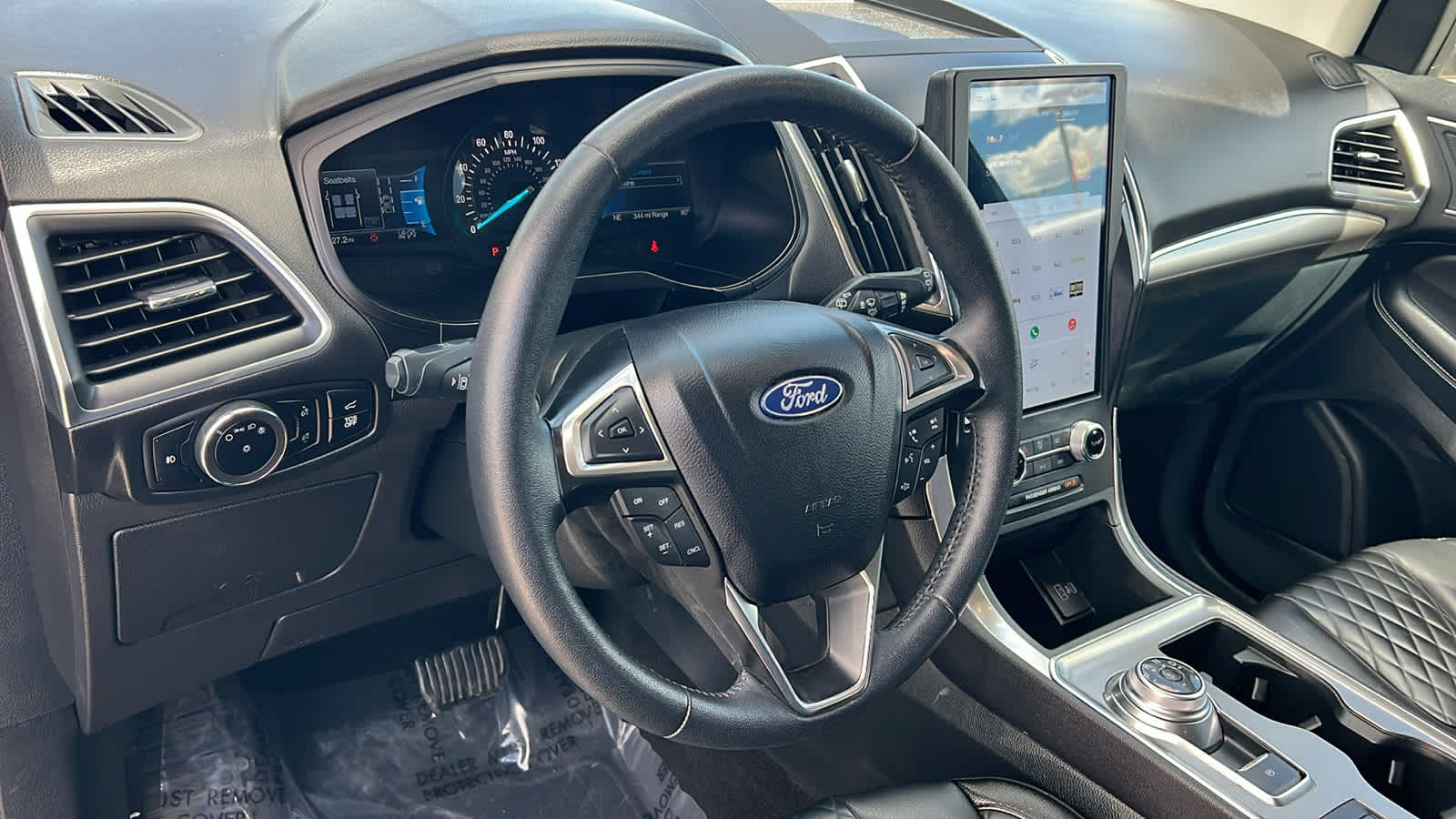 2024 Ford Edge Titanium - Photo 10