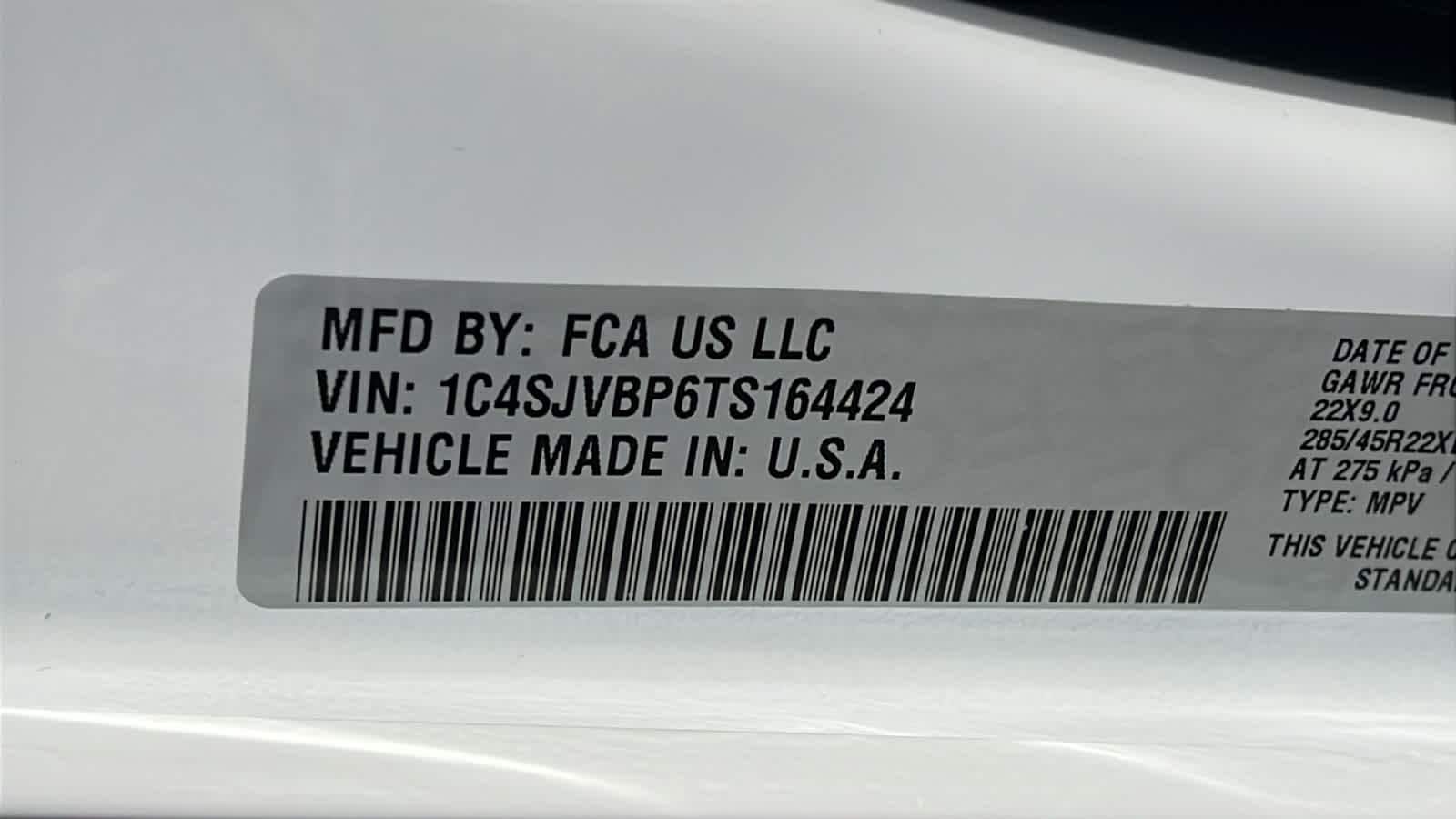 Thumbnail: 2026 Jeep Grand Wagoneer - 30