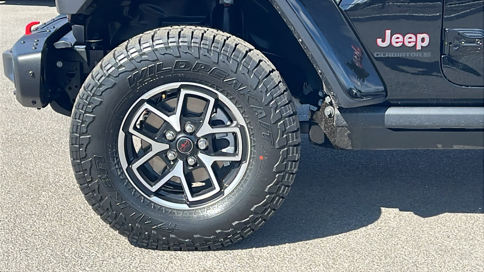 Thumbnail: 2026 Jeep Gladiator - 9