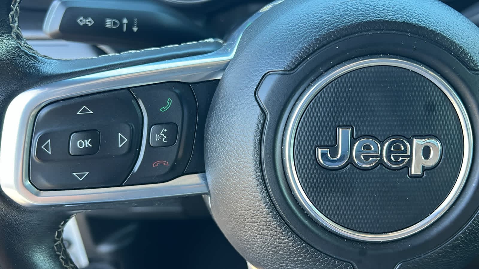 Thumbnail: 2022 Jeep Wrangler - 19