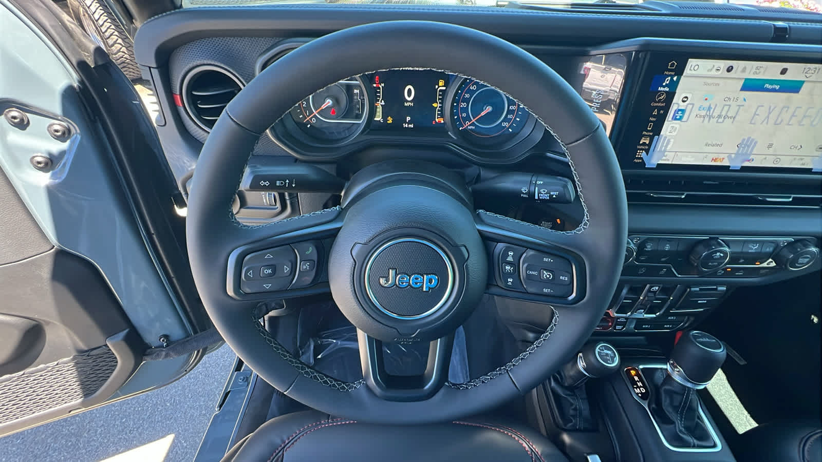 Thumbnail: 2026 Jeep Gladiator - 18