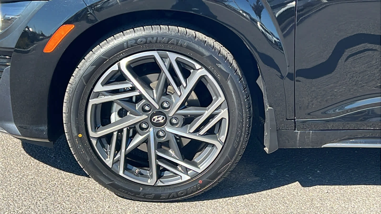 Thumbnail: 2022 Hyundai Kona - 9