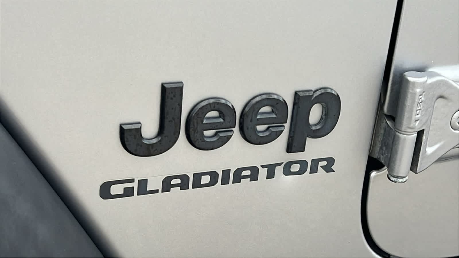 Thumbnail: 2020 Jeep Gladiator - 28