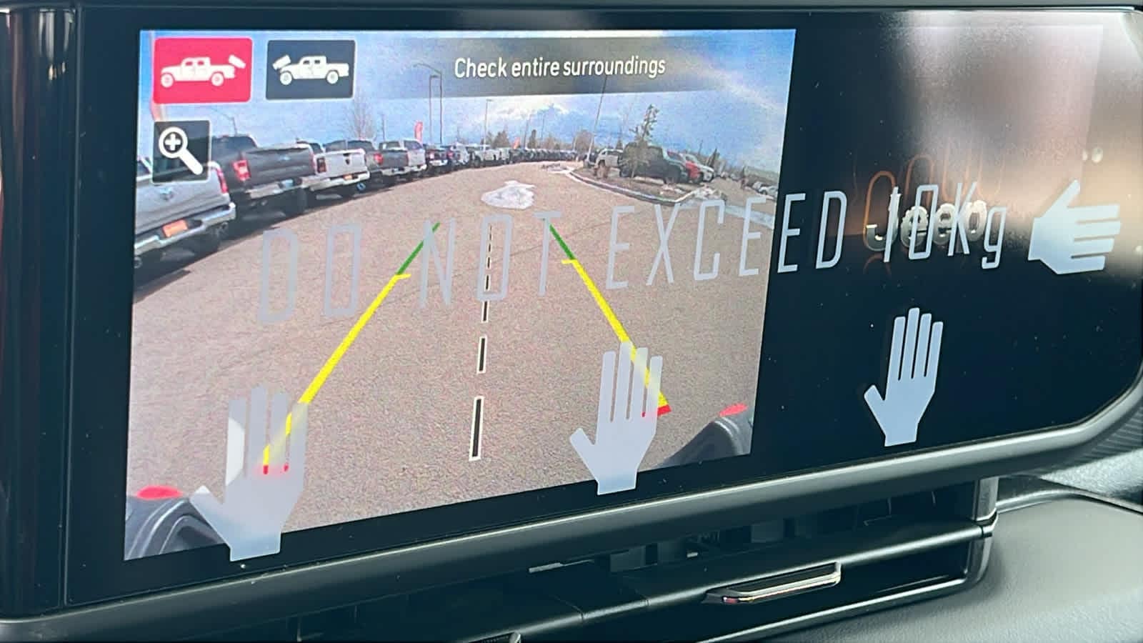 Thumbnail: 2026 Jeep Gladiator - 16