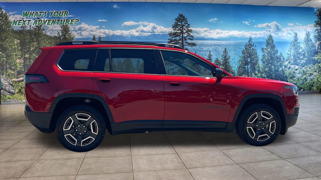 New 2026 Jeep Cherokee Laredo Sport Utility