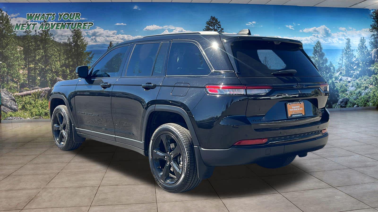 Thumbnail: 2023 Jeep Grand Cherokee - 7