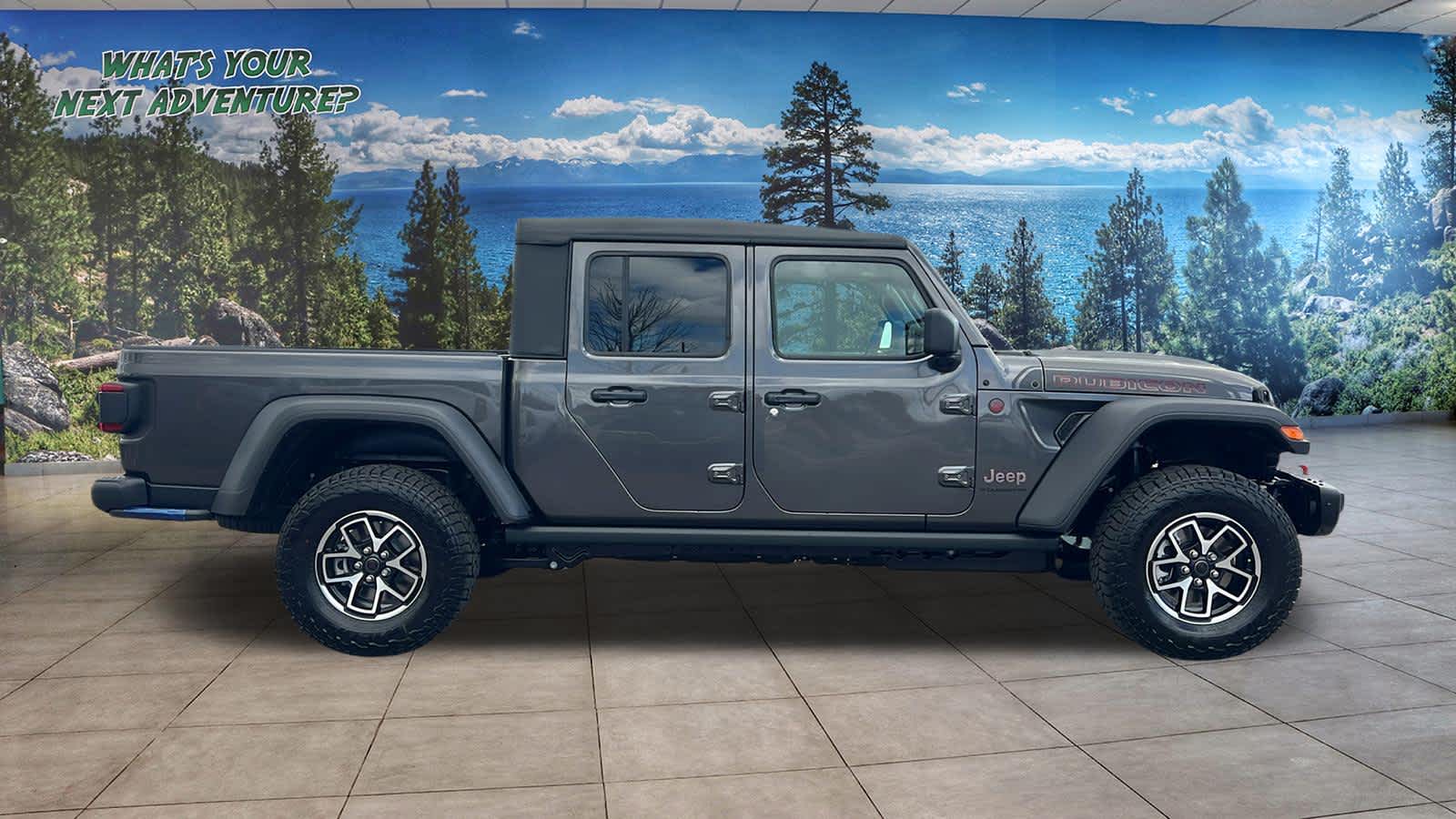 Thumbnail: 2026 Jeep Gladiator - 4