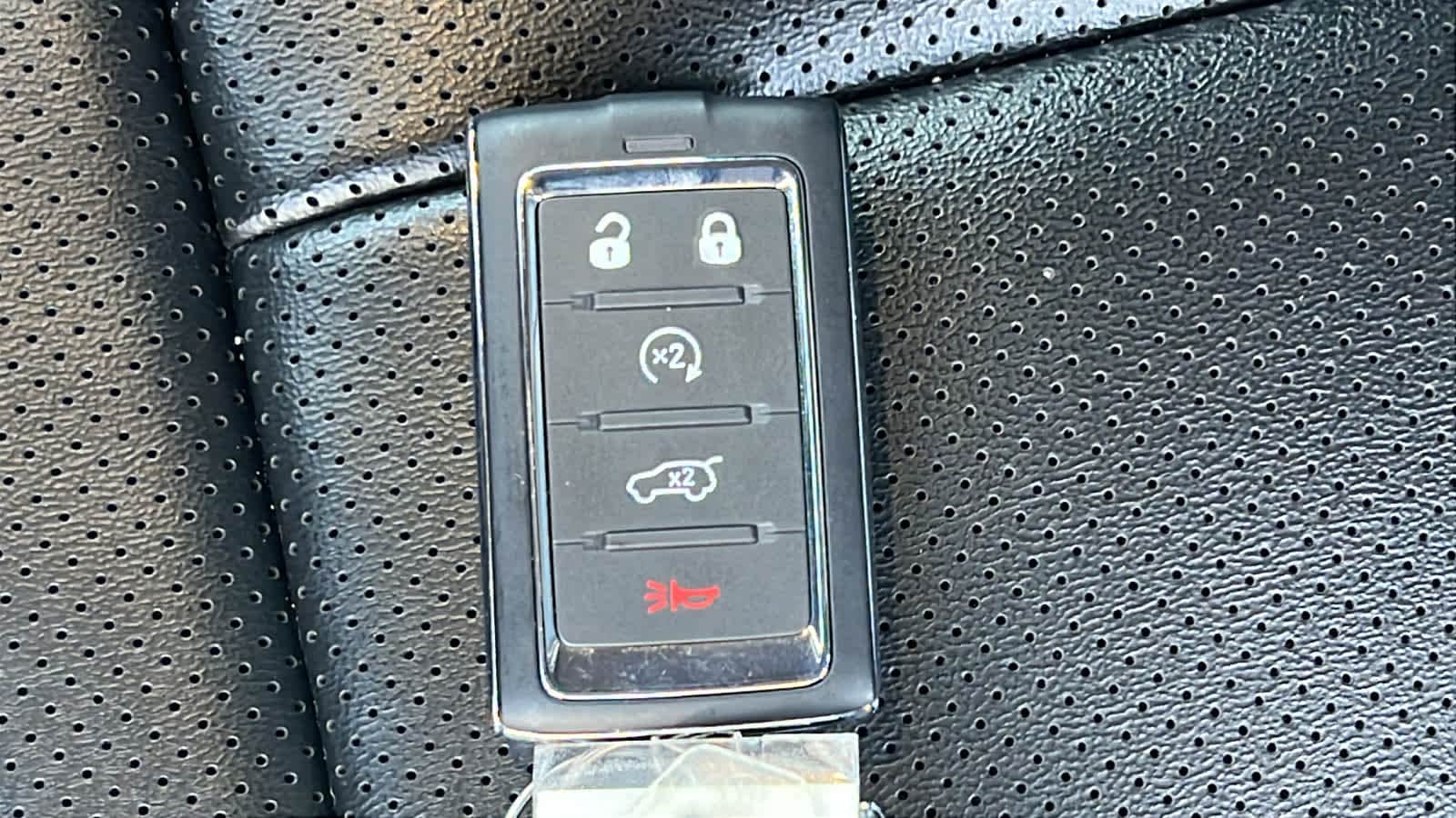 Thumbnail: 2024 Jeep Grand Cherokee L - 29