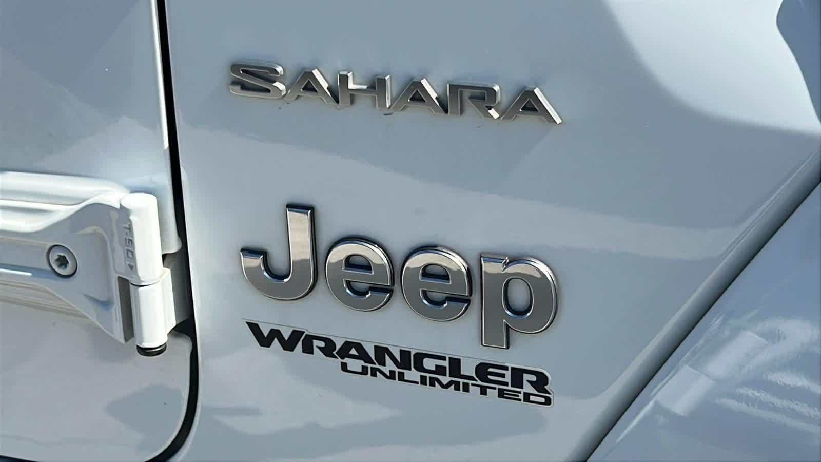 Thumbnail: 2022 Jeep Wrangler - 4