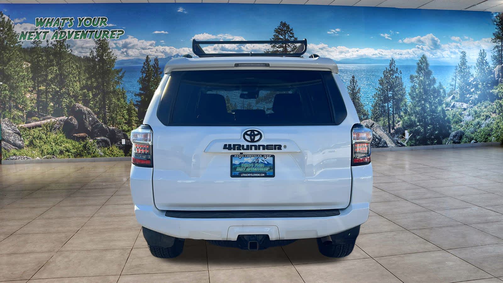 Thumbnail: 2021 Toyota 4Runner - 6