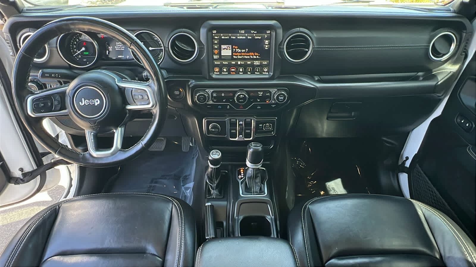 Thumbnail: 2021 Jeep Wrangler - 26