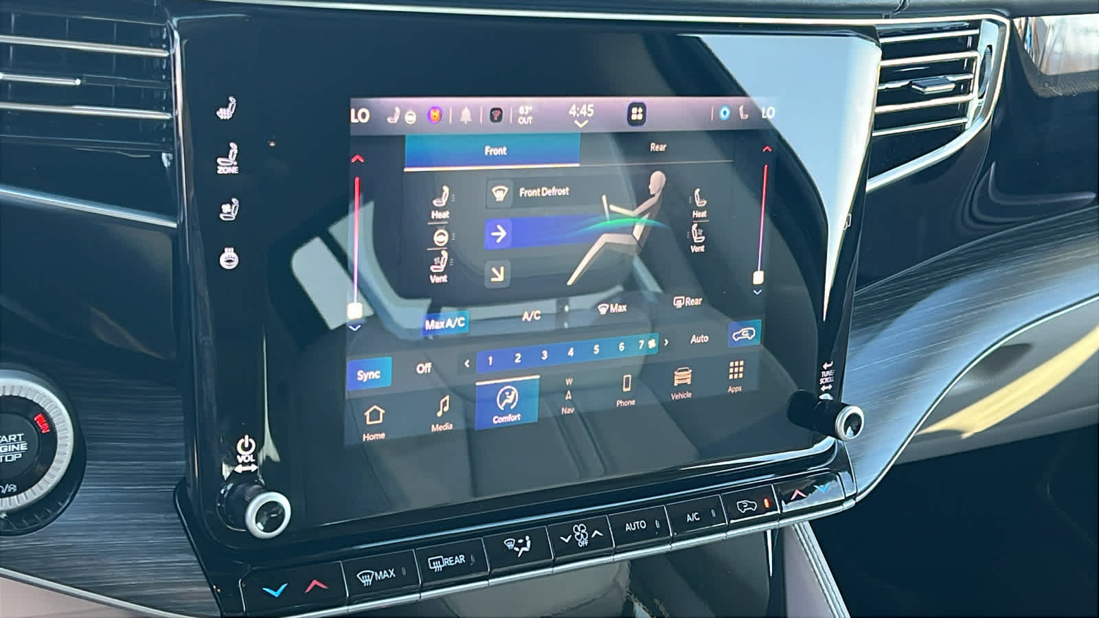 Thumbnail: 2023 Jeep Wagoneer - 14