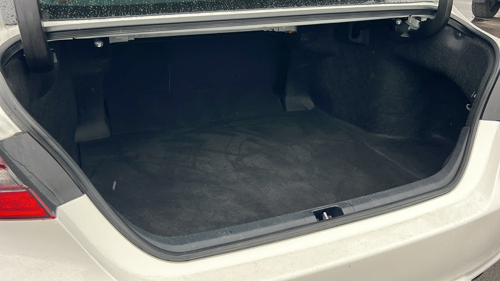 Thumbnail: 2023 Toyota Camry - 27