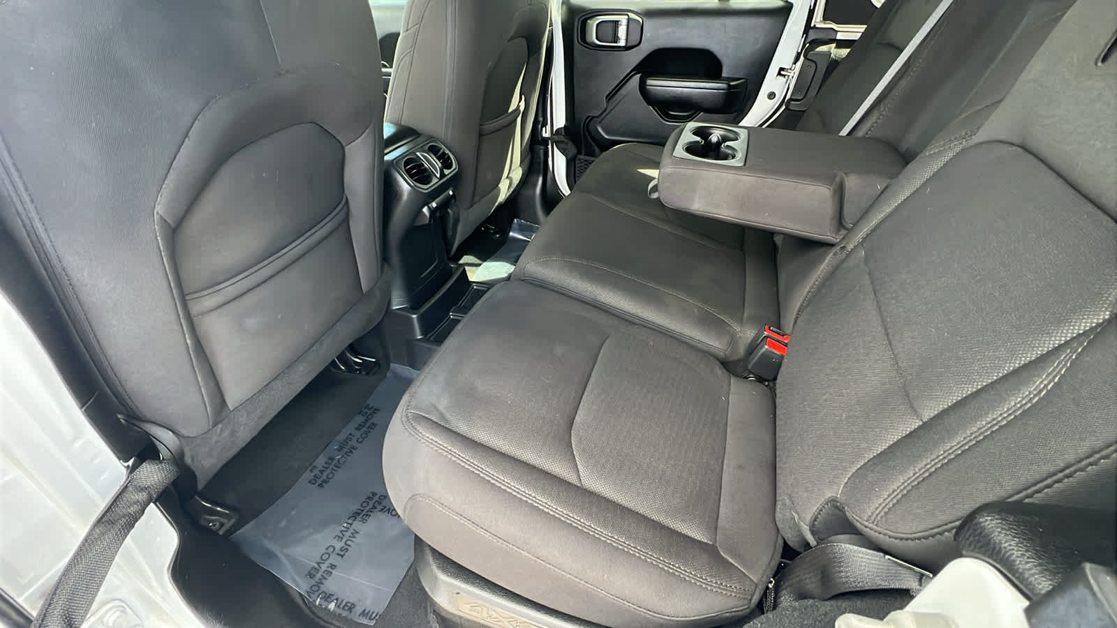 Thumbnail: 2023 Jeep Wrangler - 24