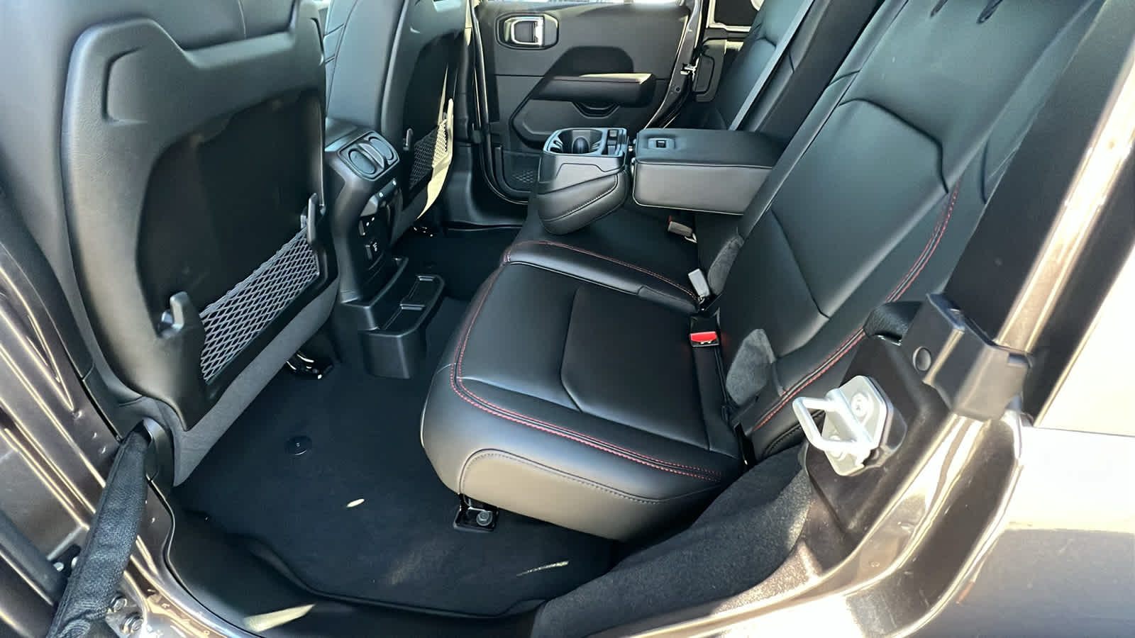 Thumbnail: 2026 Jeep Wrangler - 24