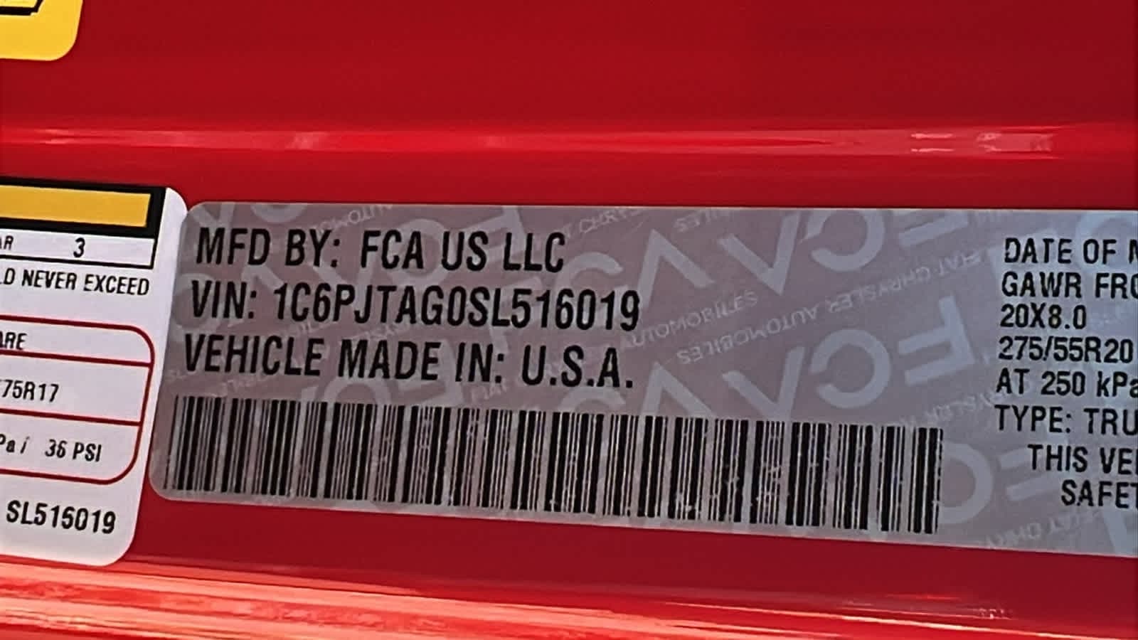2025 Jeep Gladiator Nighthawk 30