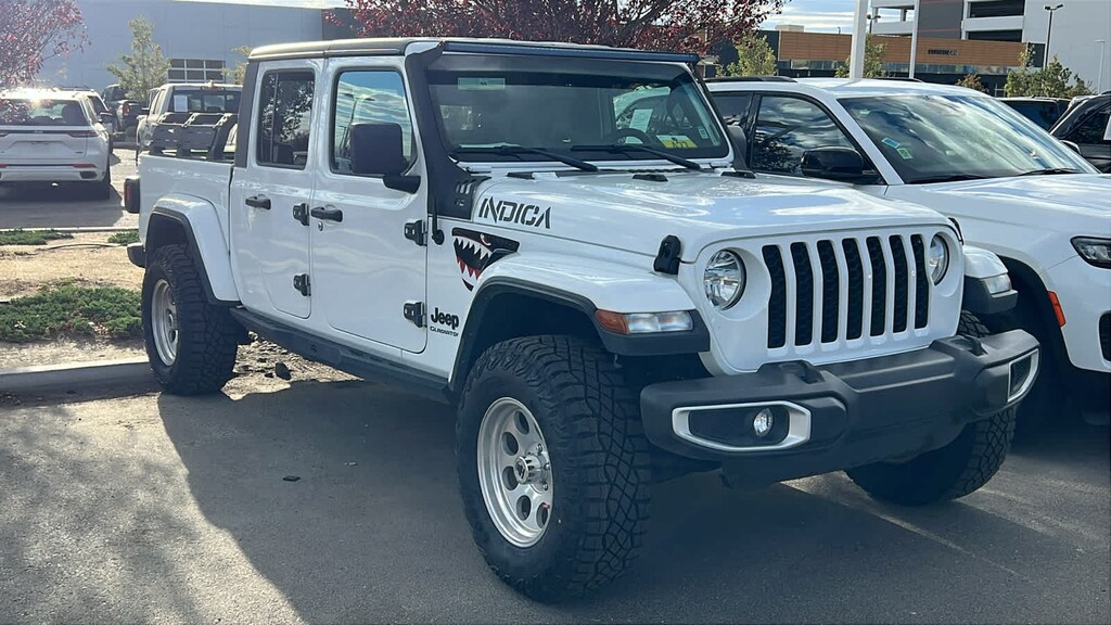 Used 2022 Jeep Gladiator Sport S Truck Crew Cab