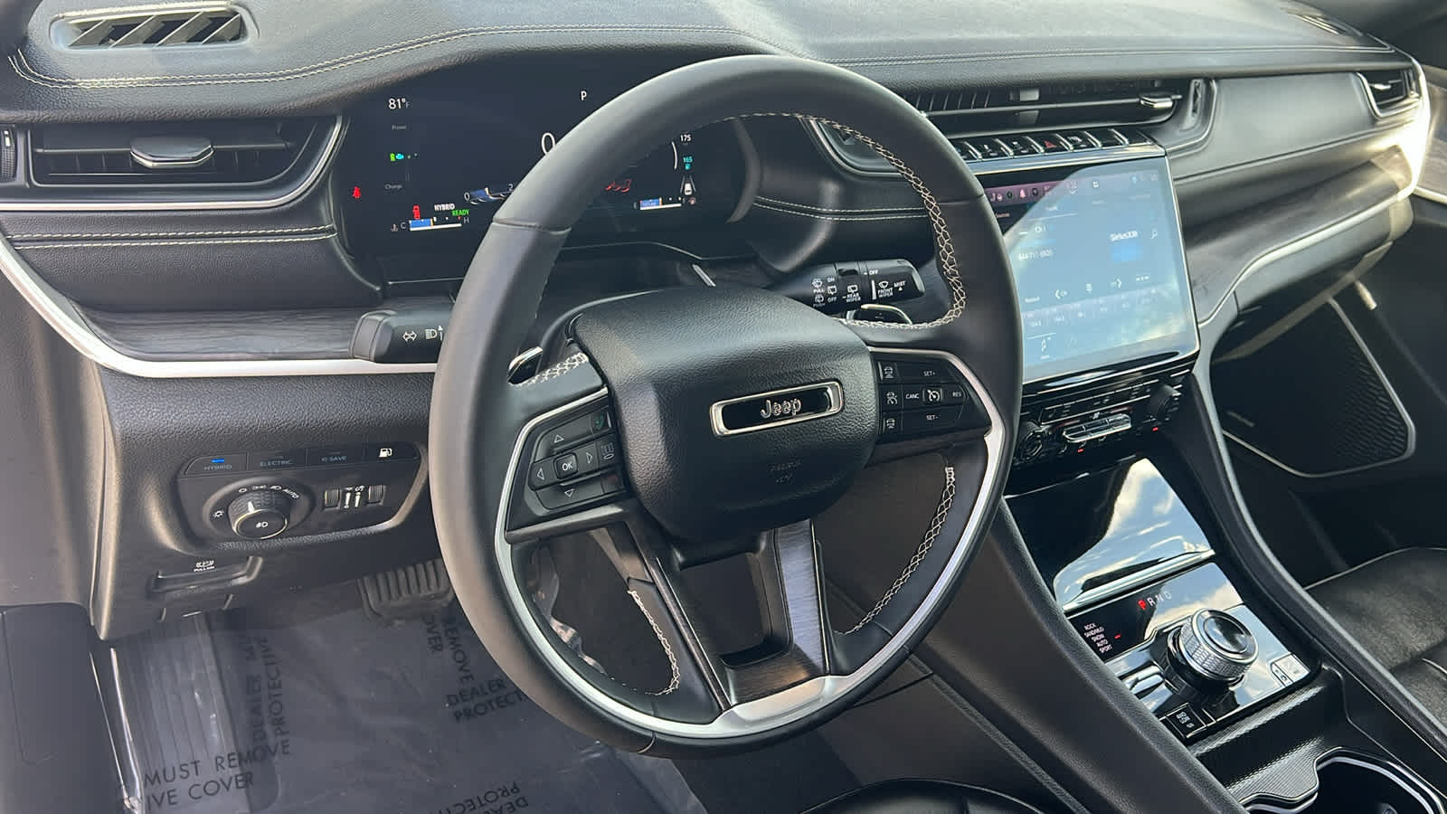 Thumbnail: 2024 Jeep Grand Cherokee - 10