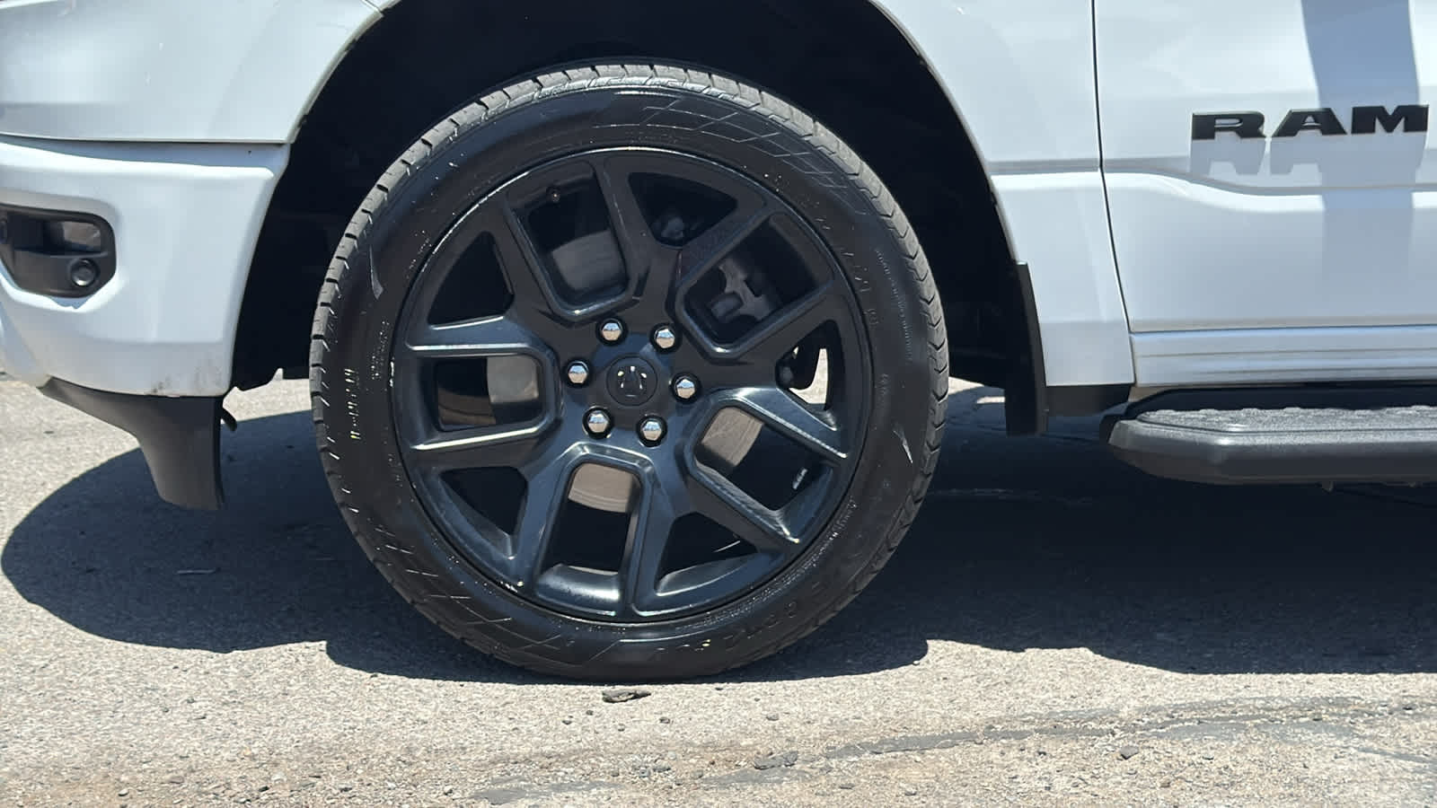 2023 RAM 1500 Laramie 9