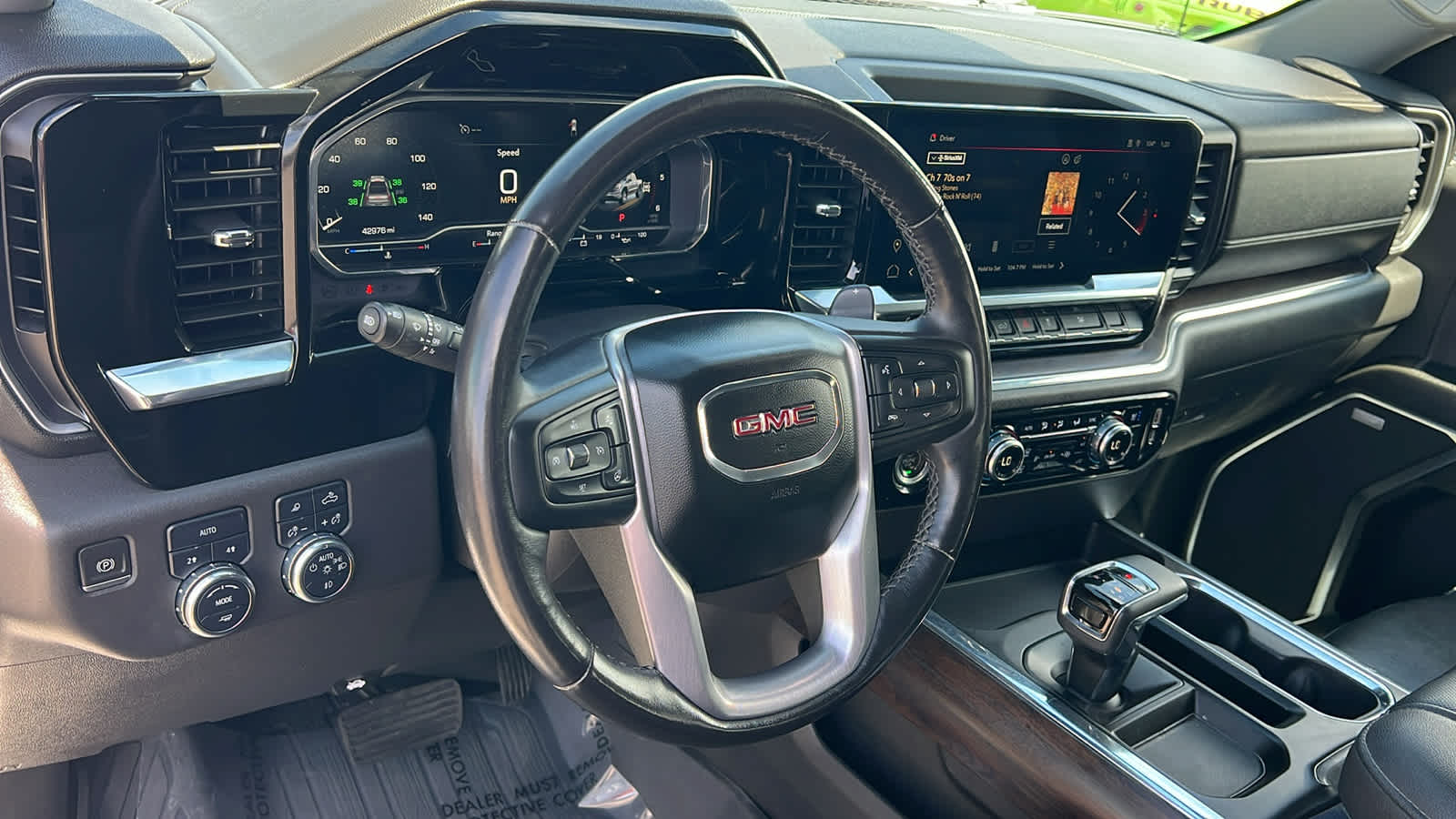 Thumbnail: 2023 GMC Sierra 1500 - 10