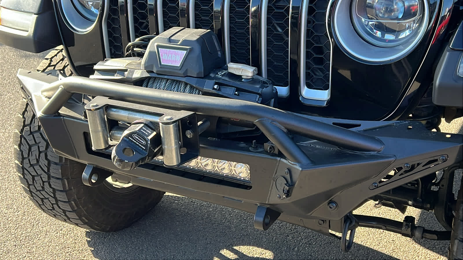 Thumbnail: 2021 Jeep Gladiator - 2