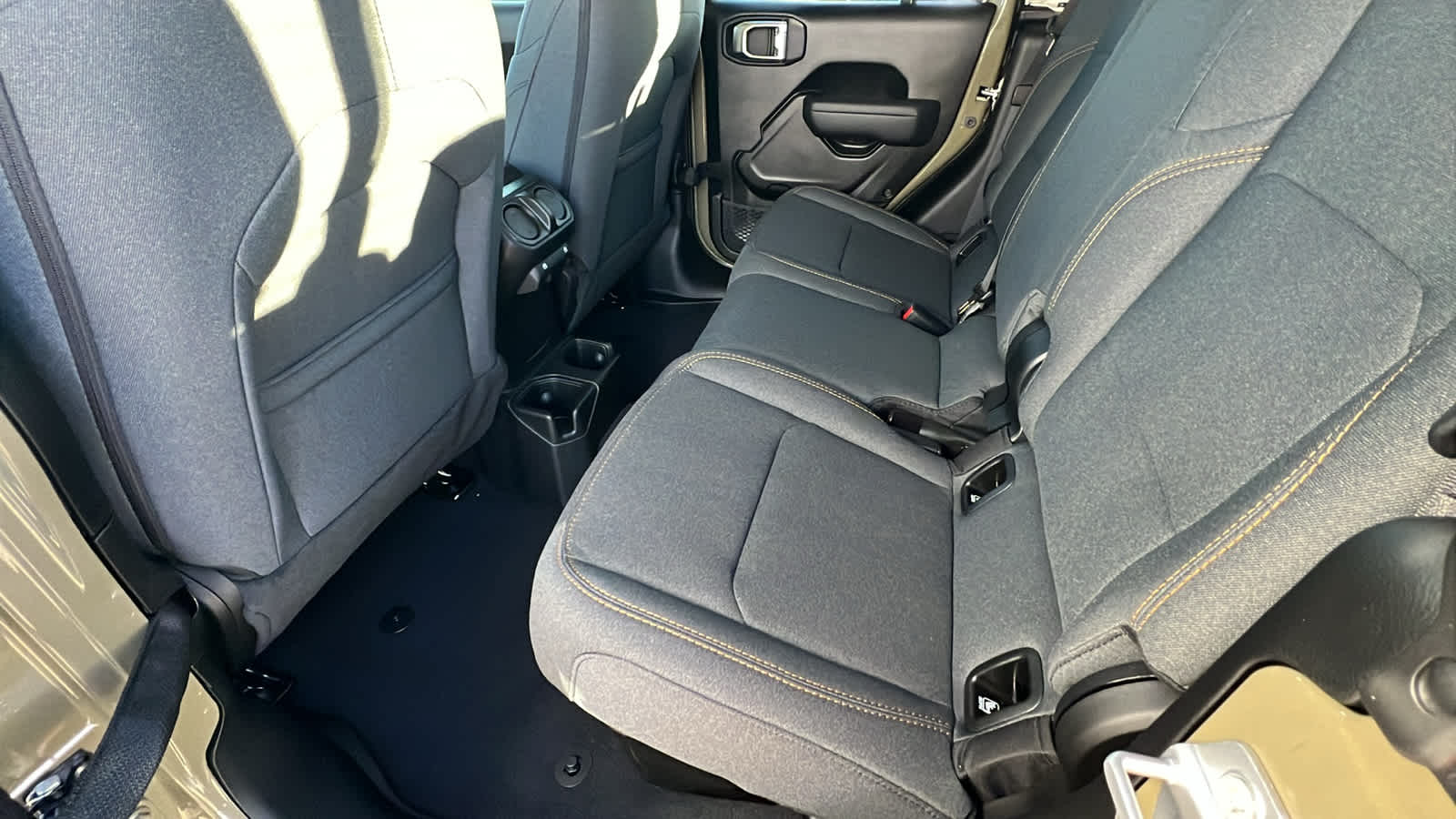 Thumbnail: 2026 Jeep Gladiator - 24