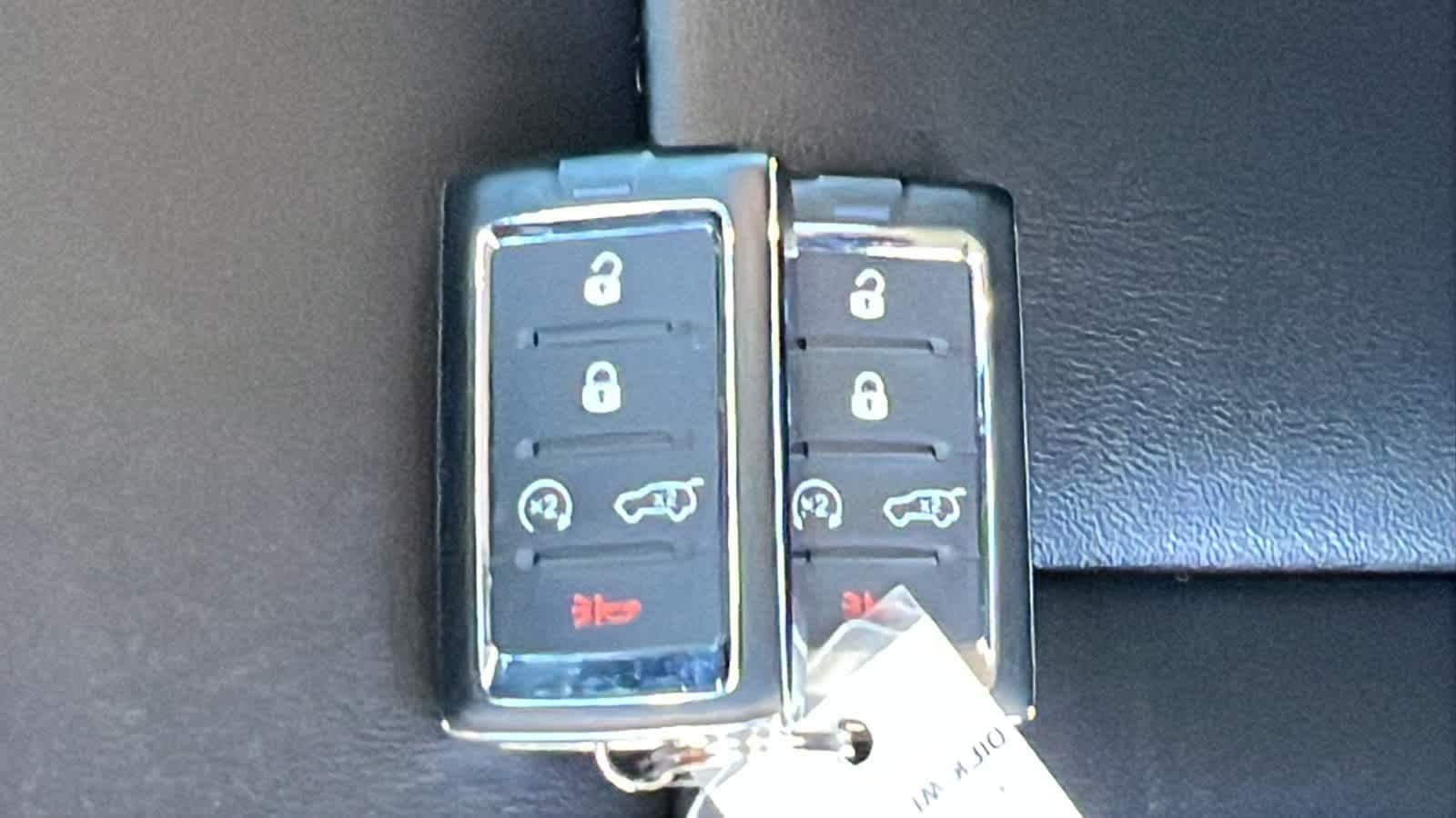 Thumbnail: 2023 Jeep Grand Cherokee - 29