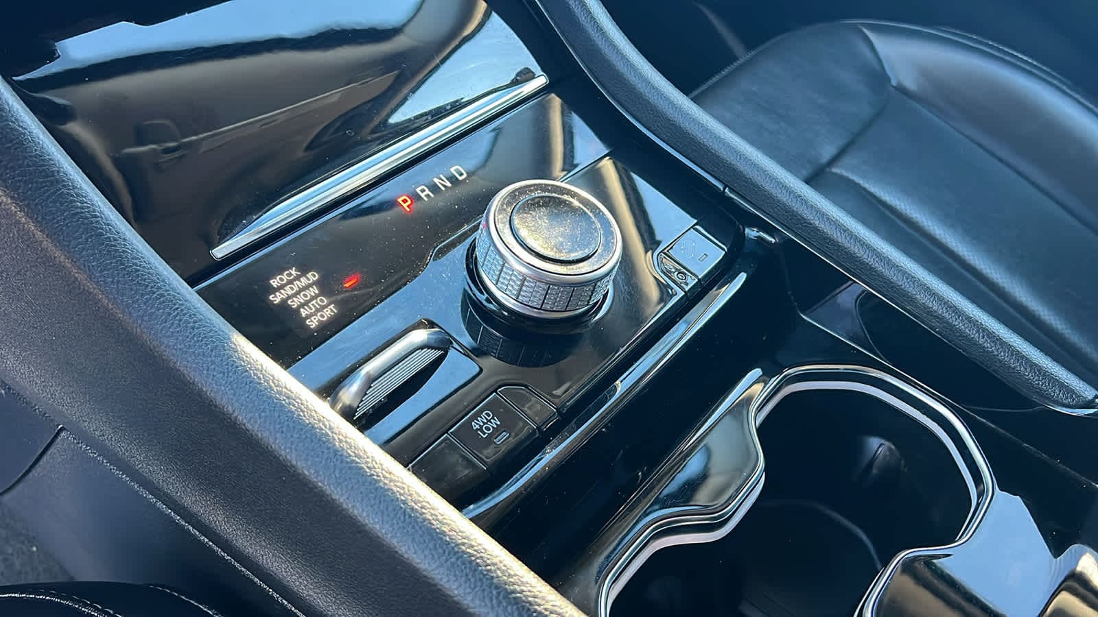 Thumbnail: 2023 Jeep Grand Cherokee - 13