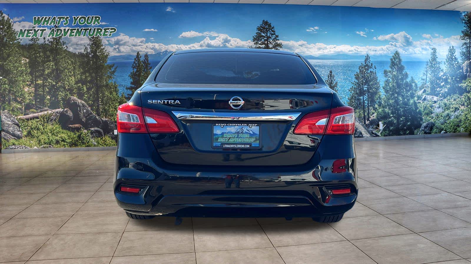 Thumbnail: 2017 Nissan Sentra - 6