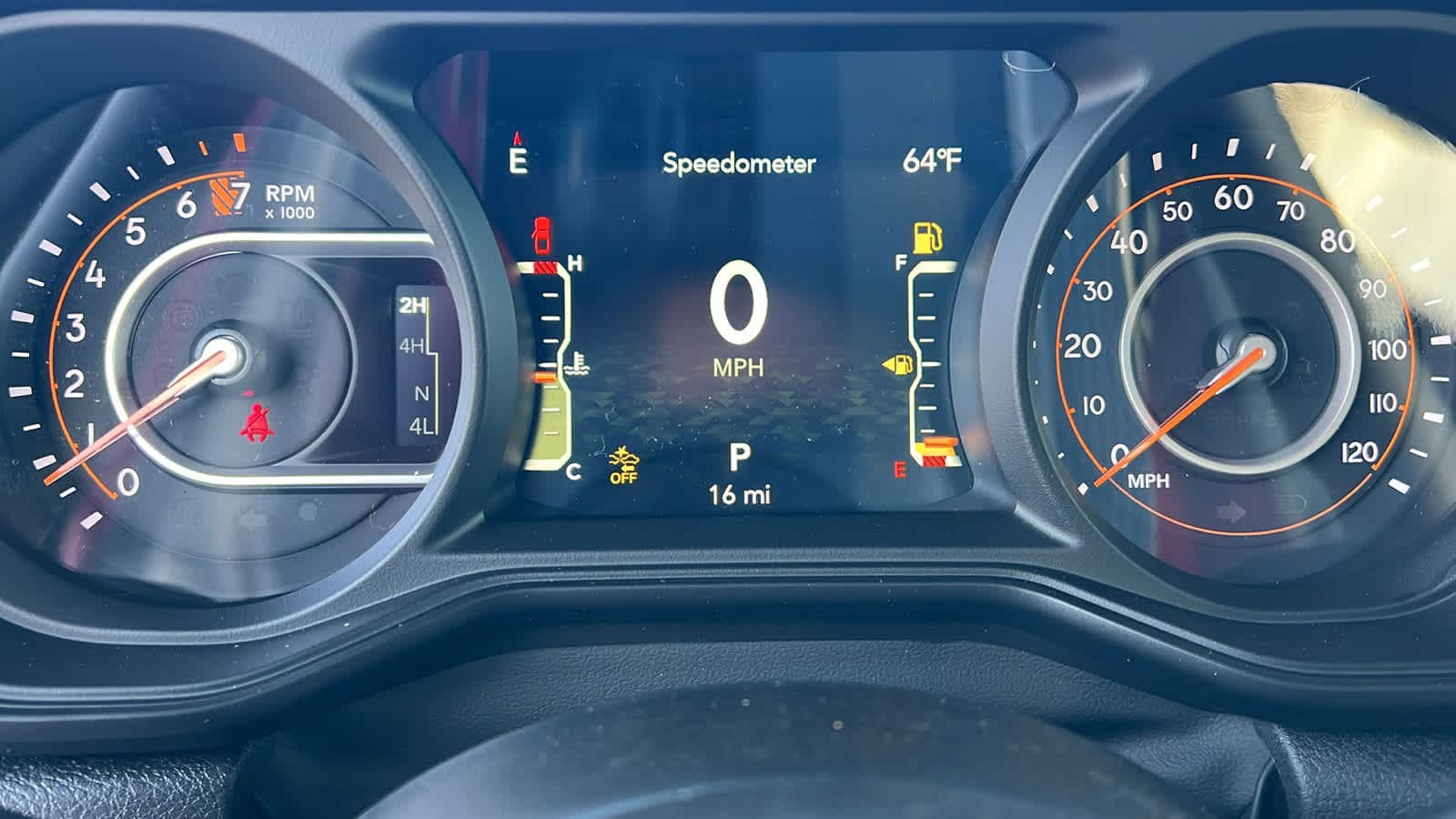 Thumbnail: 2026 Jeep Gladiator - 21