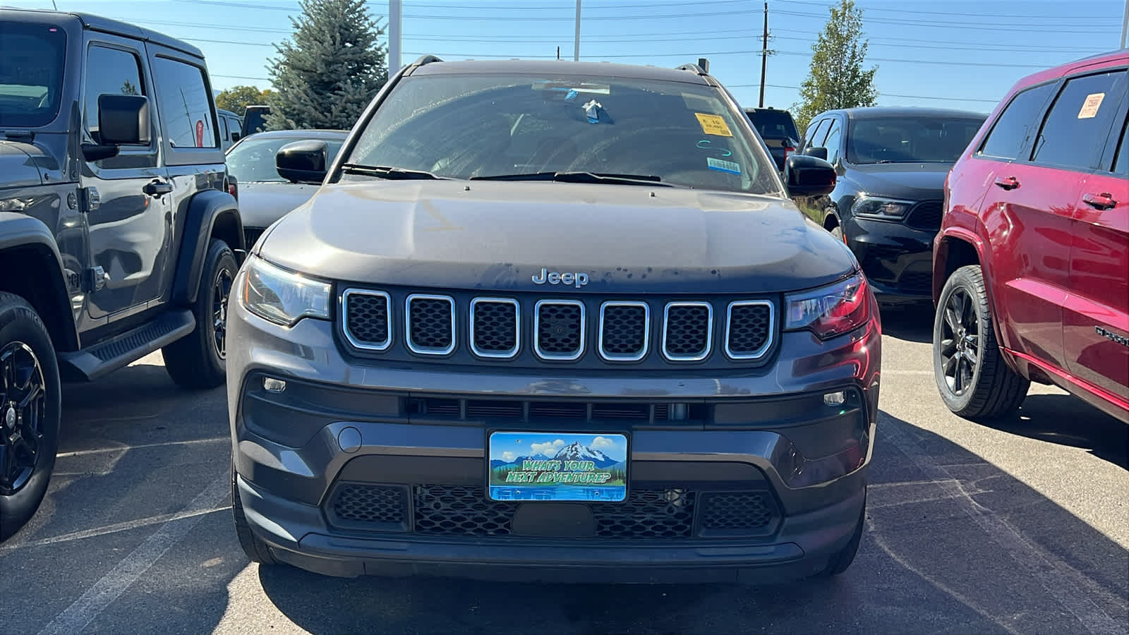 2023 Jeep Compass North Edition Latitude photo 2