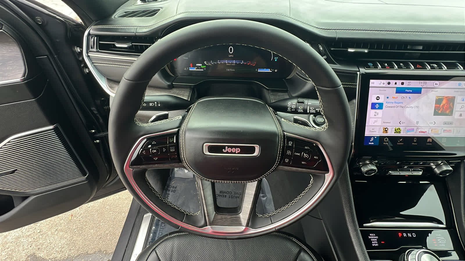 Thumbnail: 2024 Jeep Grand Cherokee - 18