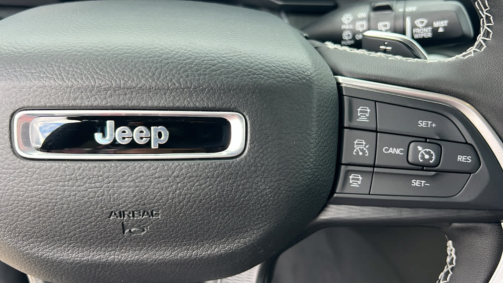 Thumbnail: 2025 Jeep Grand Cherokee - 20