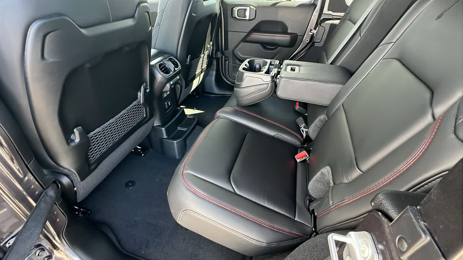 Thumbnail: 2026 Jeep Wrangler - 24