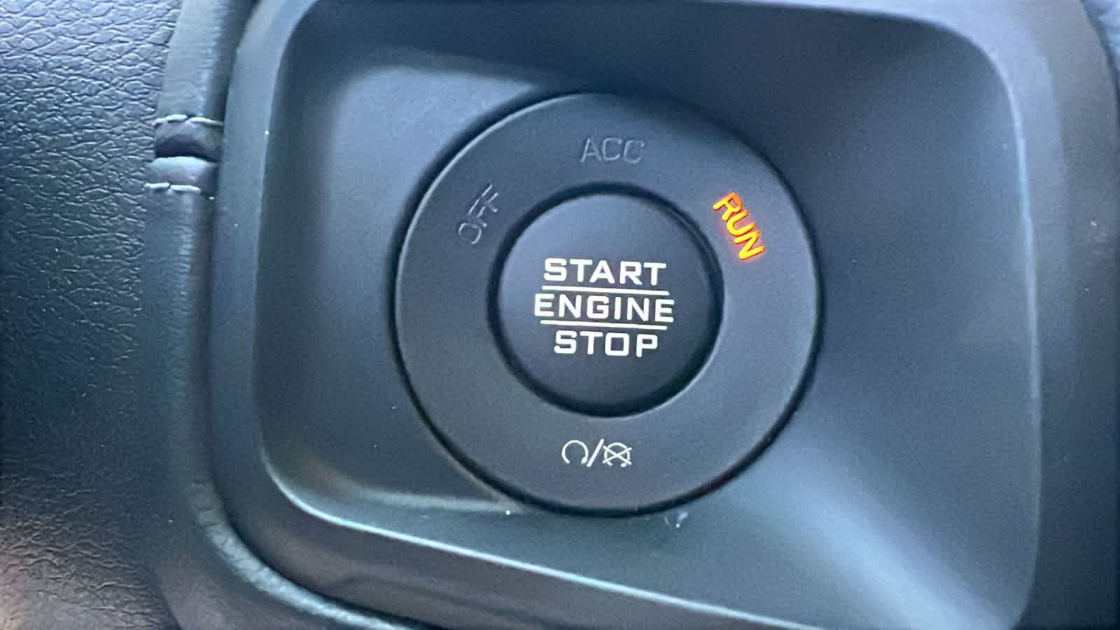 Thumbnail: 2025 Jeep Gladiator - 17