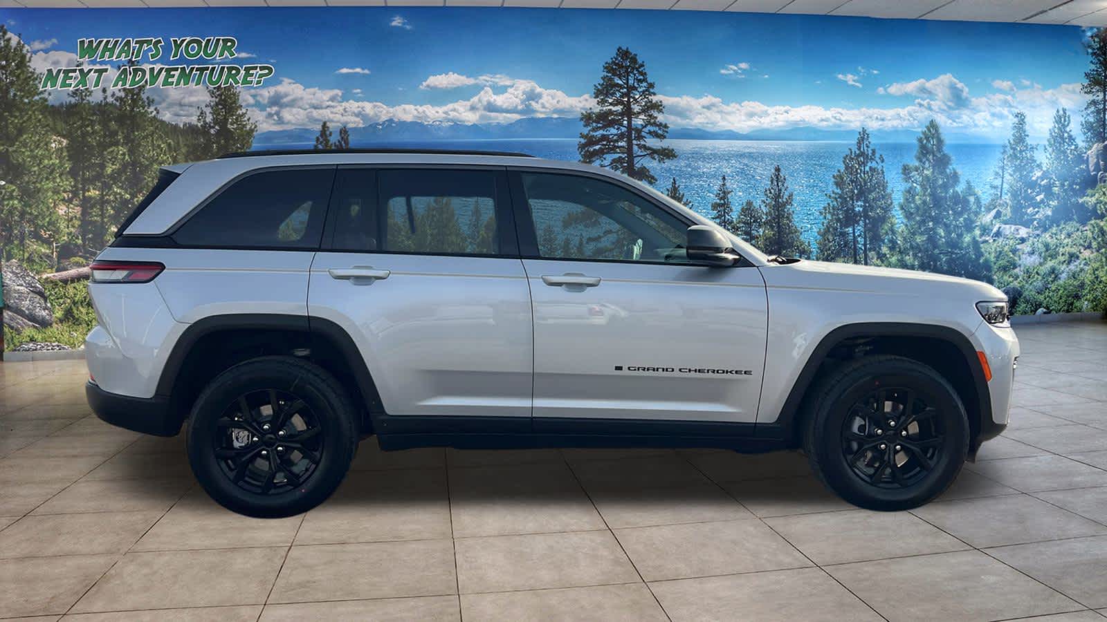 Thumbnail: 2026 Jeep Grand Cherokee - 4