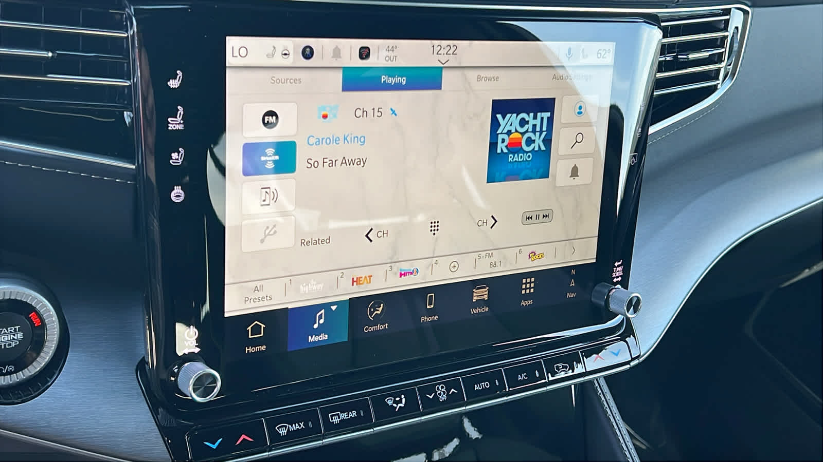 Thumbnail: 2026 Jeep Grand Wagoneer L - 15