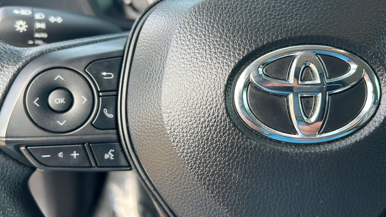 Thumbnail: 2024 Toyota Corolla - 19