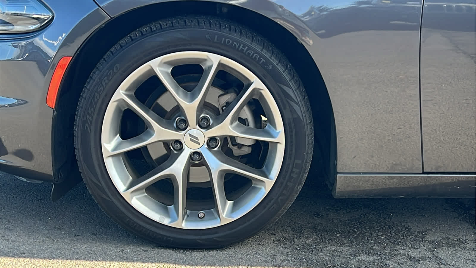 Thumbnail: 2022 Dodge Charger - 9