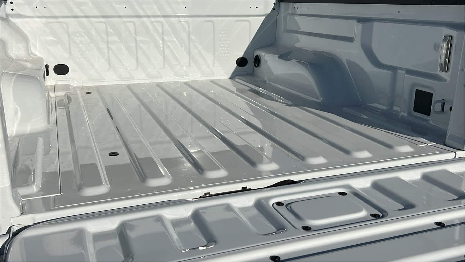 Thumbnail: 2026 Jeep Gladiator - 27