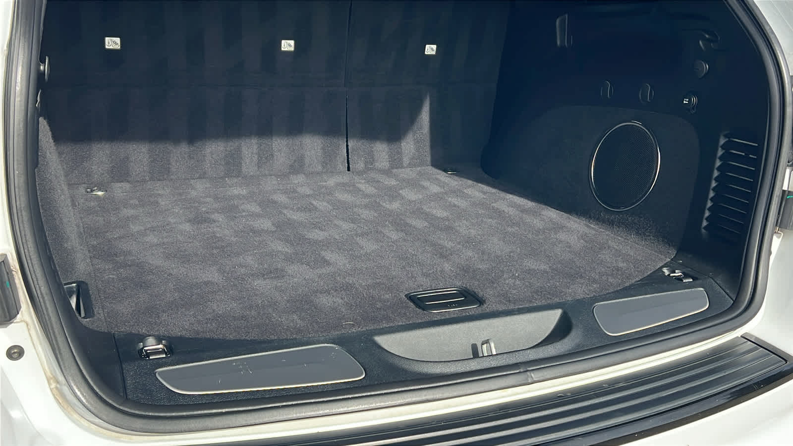 Thumbnail: 2020 Jeep Grand Cherokee - 27