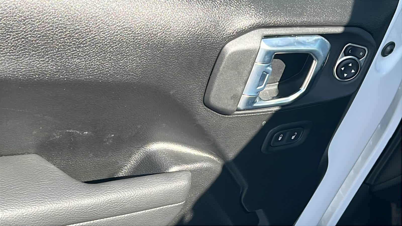 Thumbnail: 2026 Jeep Gladiator - 22